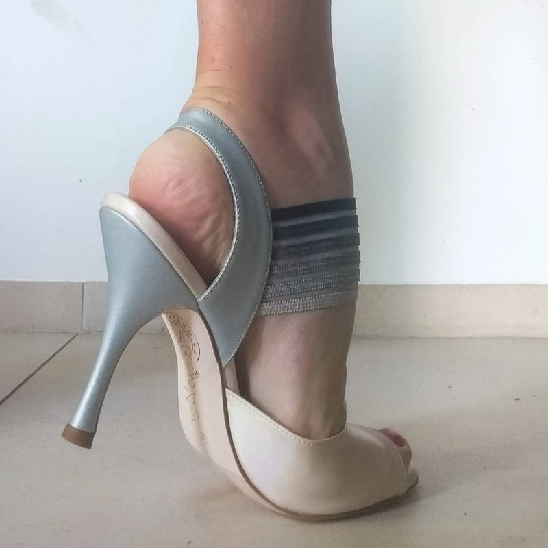 E1 Beige Fumè heel 9 cm