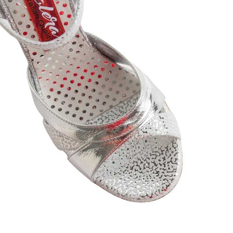 Women's tango shoe in silver laminate | Tangolera Shoes