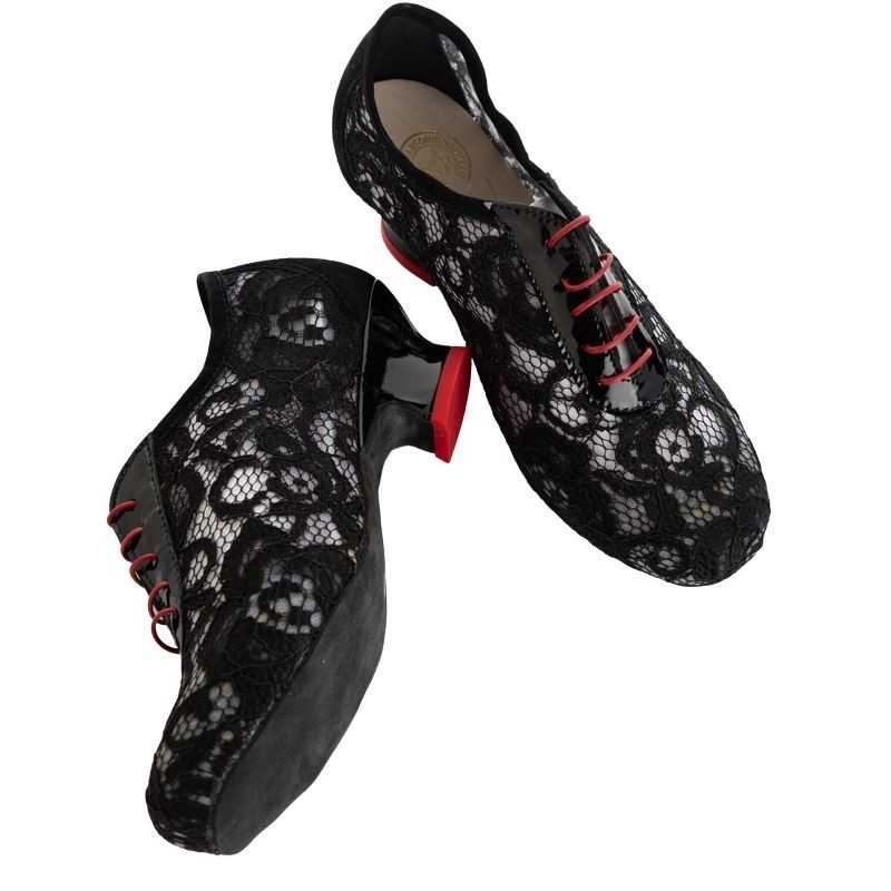 Buy Pratica Woman Pizzo nero heel 4 cm BOOKING